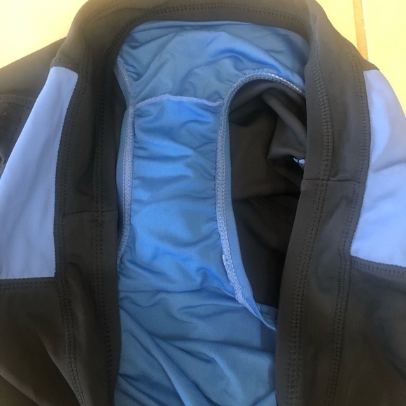 FREE country black and blue athletic shorts, small - Picture 6 of 9